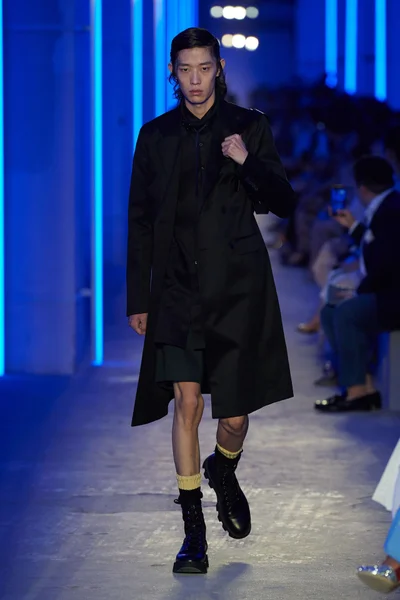 Look 23